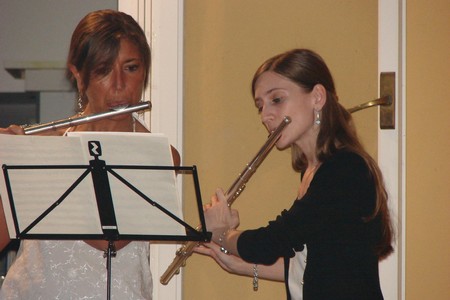 Roberta ed Elena: GRAZIE! per lo splendido intrattenimento musicale.