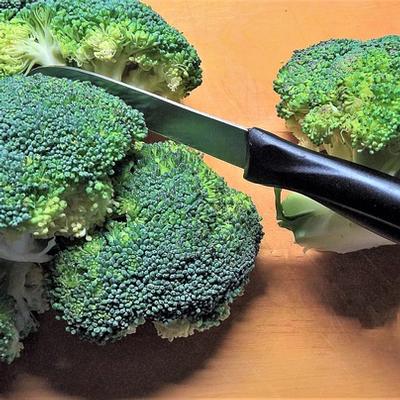 Un buon motivo in più per mangiare broccoli e cavoli